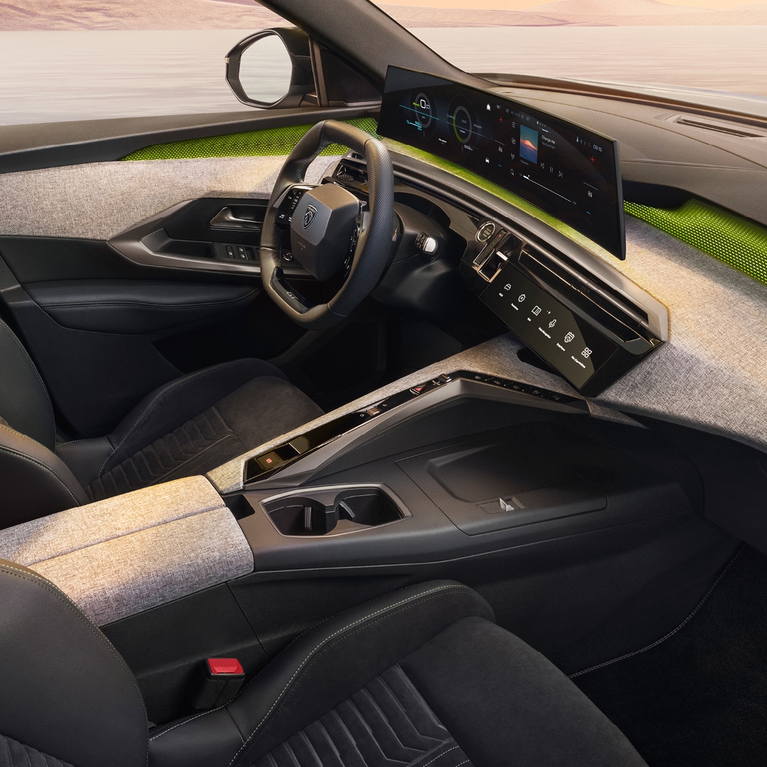 New 5008 - Driving Position 