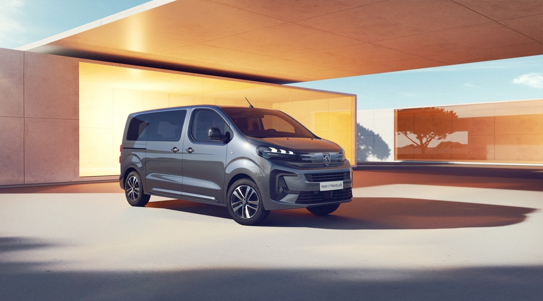 Peugeot e-Traveller