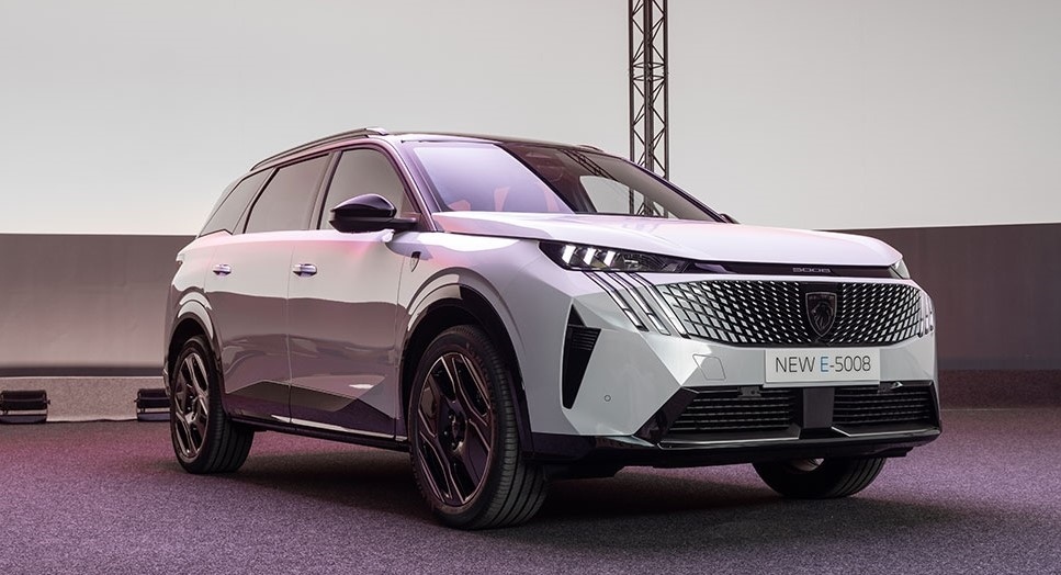 Peugeot 5008 SUV